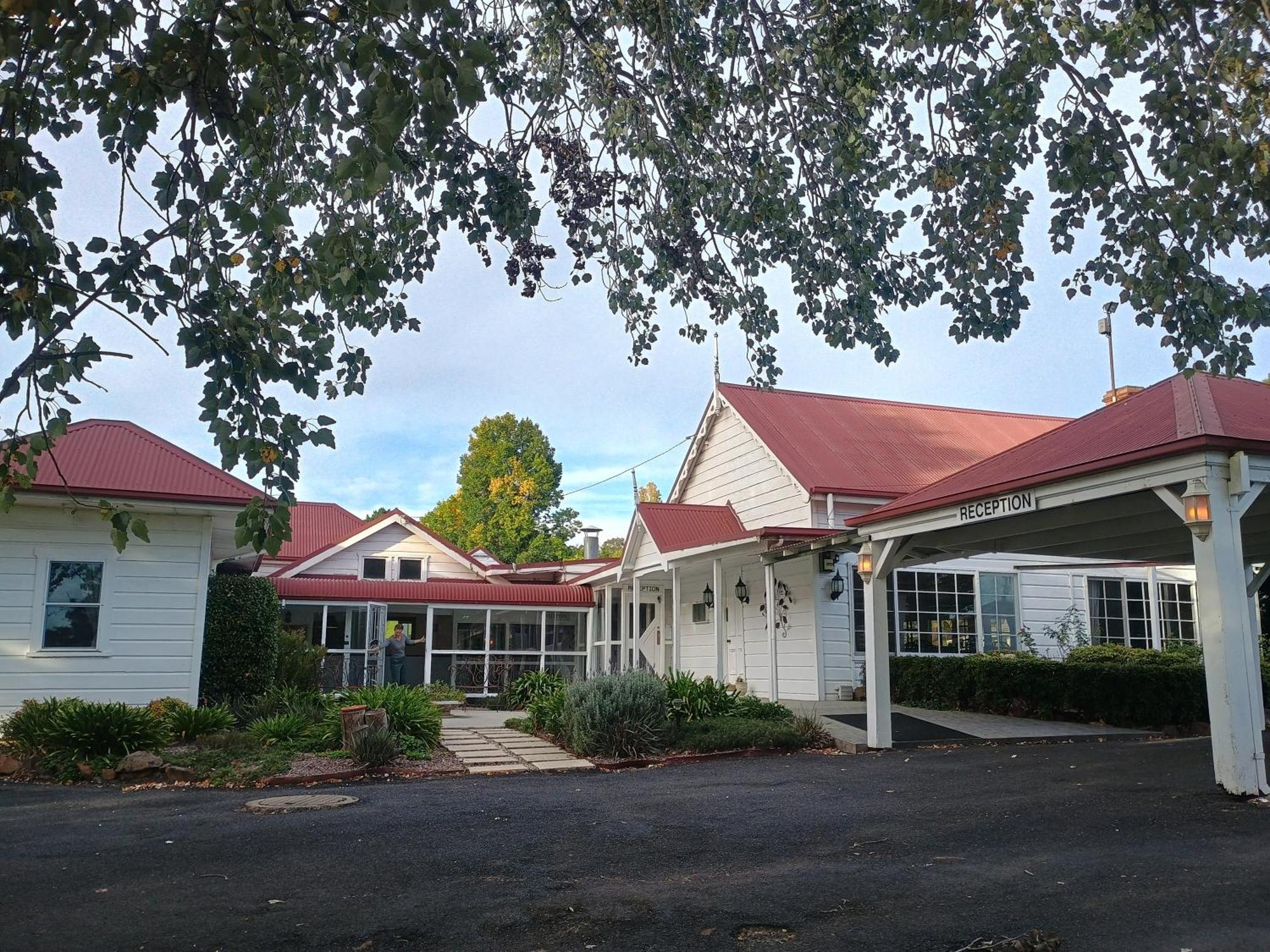 Moore Park Inn Armidale Eksteriør billede
